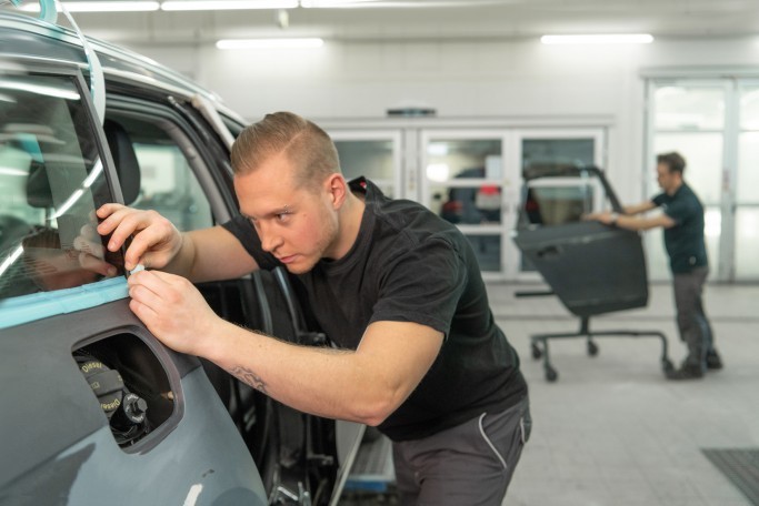 Carrossier-tôlier (F/H) 100%, 1. portrait